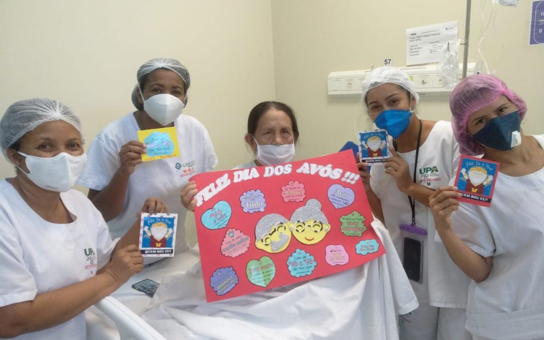 Hospitais de Campanha comemoram o Dia dos Avós